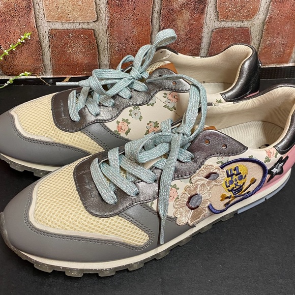 Coach MIT Mini Vintage Sneakers - Picture 10 of 10